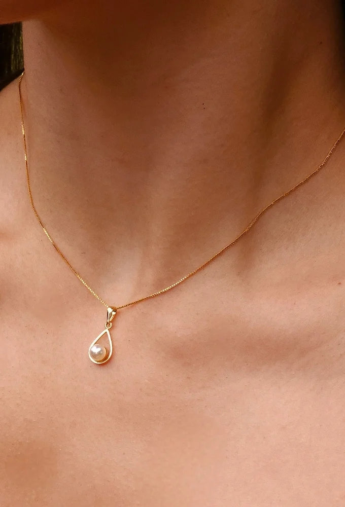Necklace Drop with Pearl