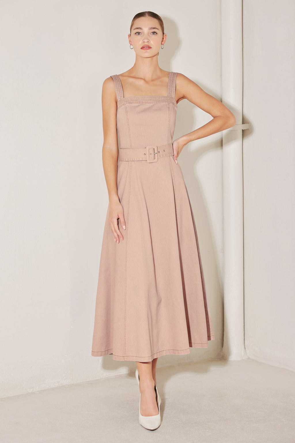 ELEVATED NEUTRAL BLUSH WOVEN MIDI DRESS